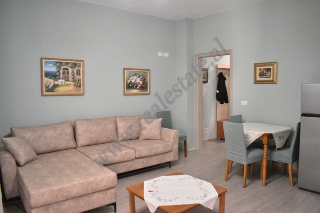 Apartament 2+1 me qira prane zones Ali Demi ne Tirane